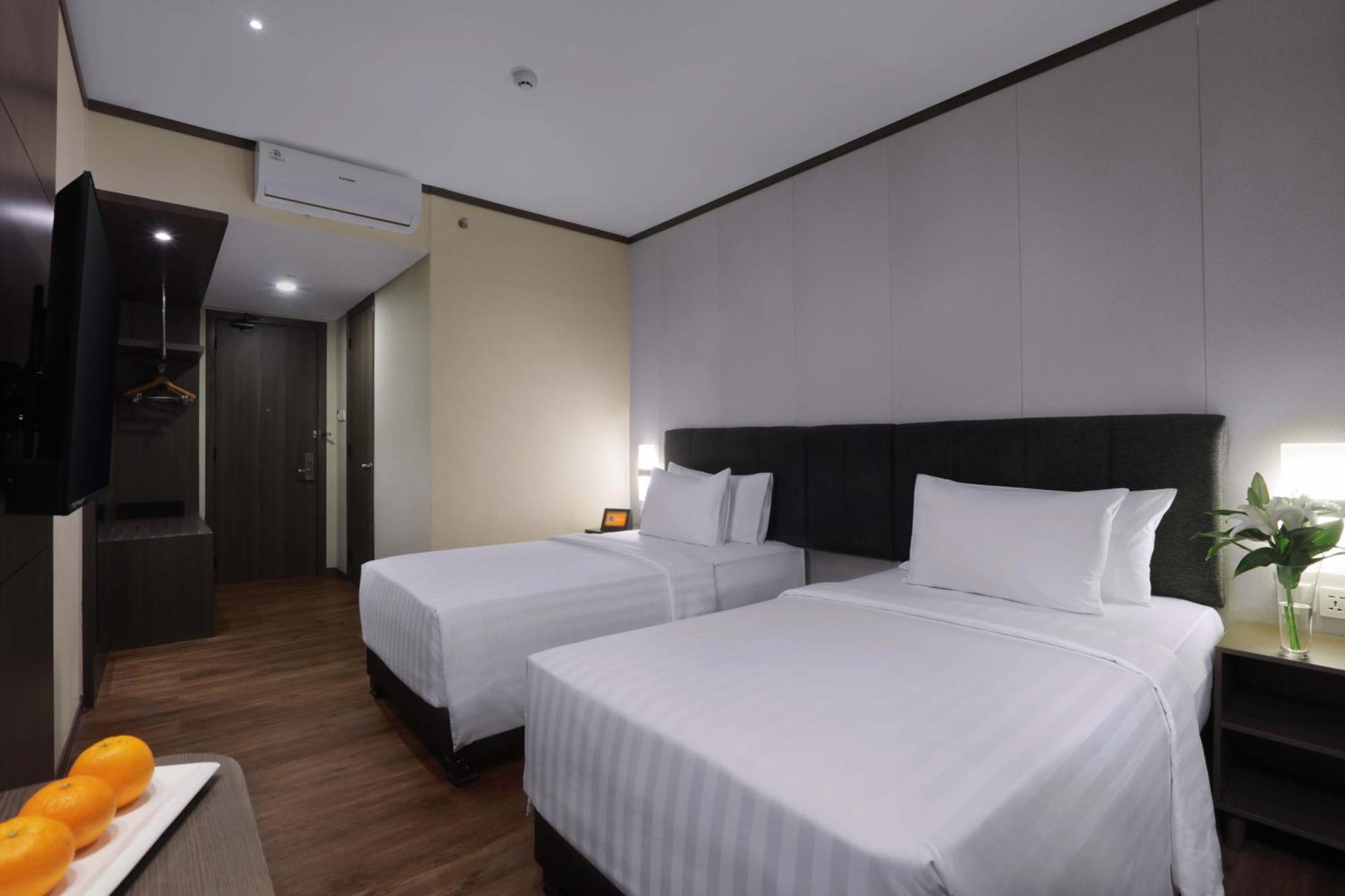Harper Premier Nagoya Batam Hotel Eksteriør billede
